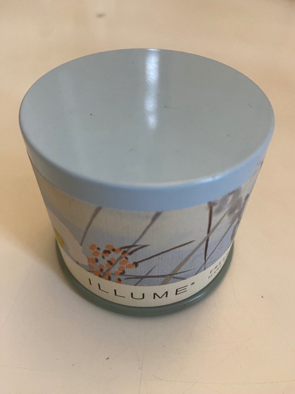 New Illume Fresh Sea Salt Candle